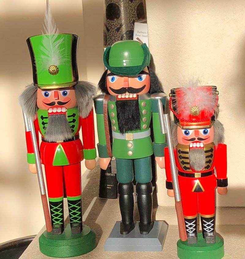 Nutcracker dolls
